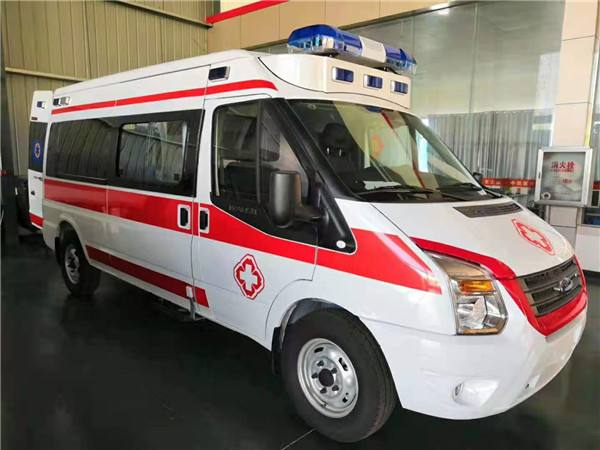 新昌县福特V362救护车